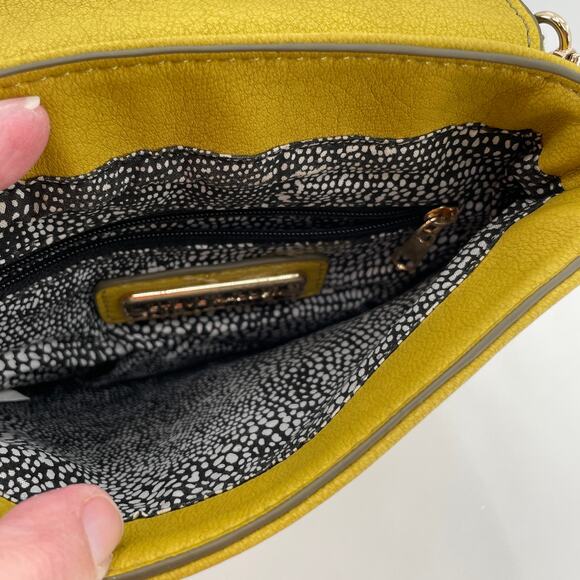 Steve Madden Mustard Yellow Leather with Tassel Crossbody Purse Bag - Picture 10 of 13